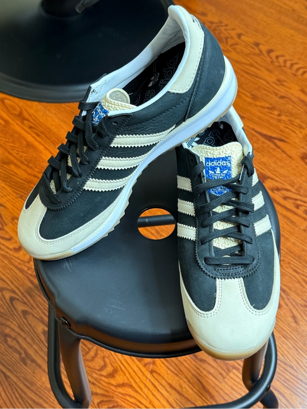 GORGEOUS ADIDAS SHOES!!!